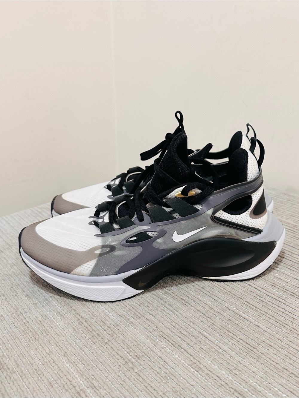 Nike Signal D/MS/X Black Football Grey AT5303-002 Men's Size US 8 / UK 7